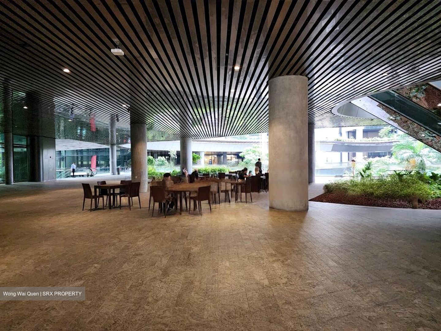 Marina Bay Residences (D1), Retail #451647241